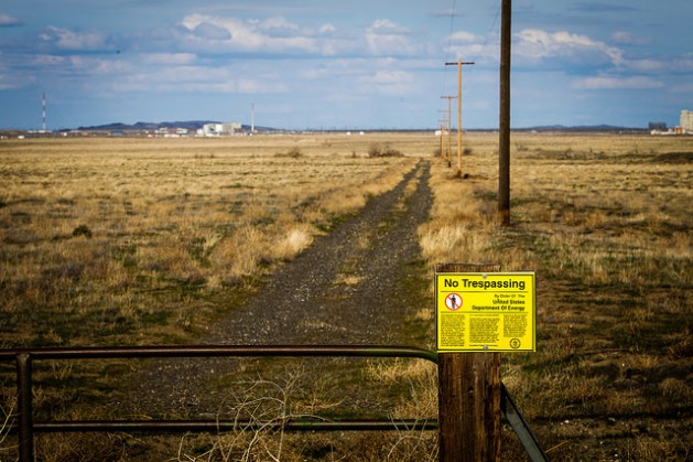 At the perimetre of Hanford Nuclear Reservation in Washington State. Credit: Jason E. Kaplan/IPS