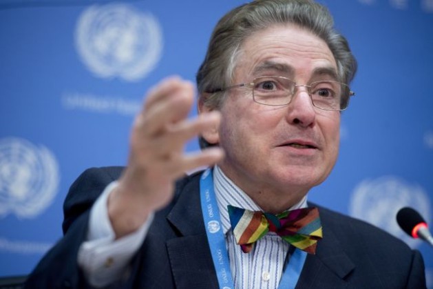 The U.N.'s Independent Expert on the promotion of a democratic and equitable international order, Alfred de Zayas, says it is governments' responsibility to inform the public about military expenditures - and to justify them. Credit: UN Photo/Amanda Voisard
