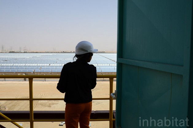 Shams 1 Concentrated Solar Plant. Credit: Inhabitat Blog/cc by 2.0
