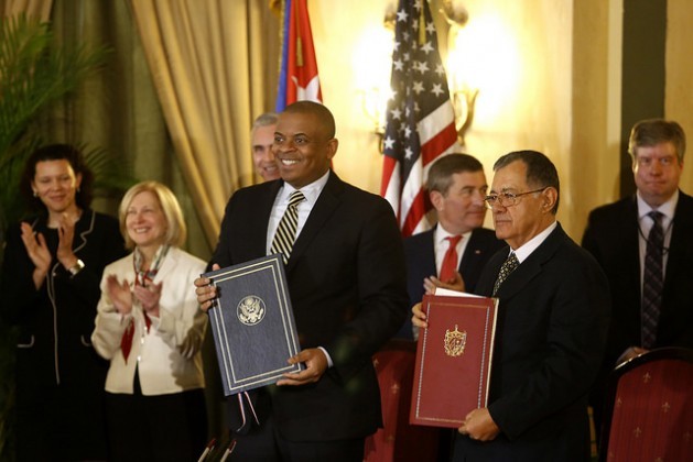 U.S. Secretary of Transportation Anthony Foxx (left) and his Cuban counterpart Adel Izquierdo signed an agreement Feb. 16 in Havana to restore commercial flights between the two countries. In the last year, four U.S. cabinet secretaries have visited Cuba. Credit: Jorge Luis Baños/IPS