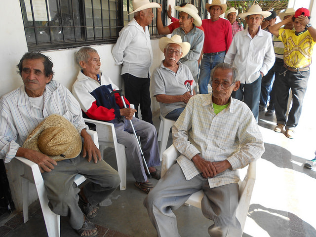 Mainly elderly peasant farmers in Chicoasén, in the southern Mexican state of Chiapas, who have land in an “ejido” – formerly public land that was granted to communities to farm individually or cooperatively – take part in a protest against the installation of a second hydroelectric dam in the area, which will affect their farms and their way of life. Credit: Emilio Godoy/IPS