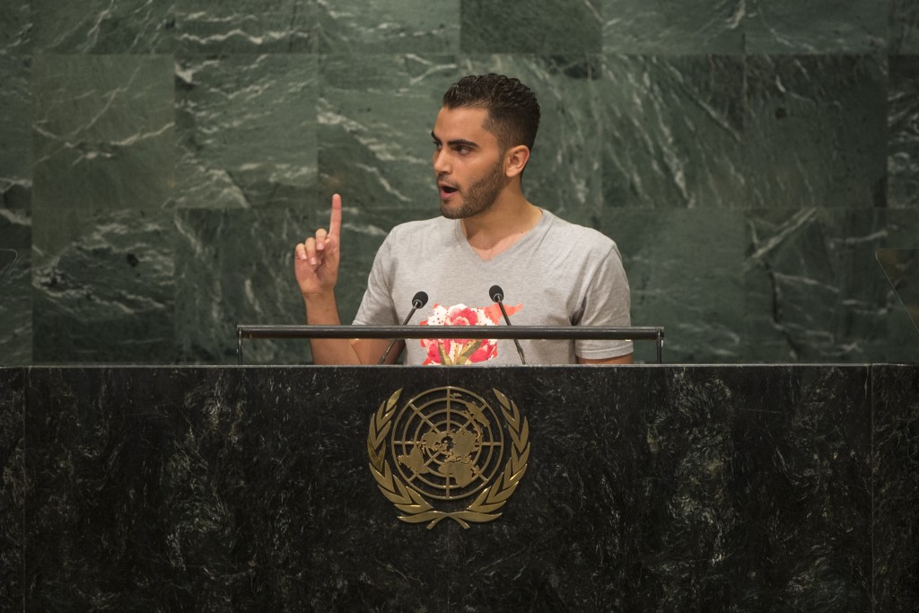 Mohammed Badran, of Syrian Volunteers in the Netherlands (SYVNL), addresses the opening segment of the United Nations high-level summit on large movements of refugees and migrants. Credit: UN Photo/Cia Pak