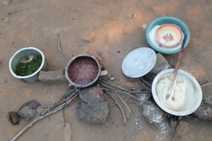 Cost of a plate of beans in Switzerland: 0.4 per cent of daily income. Cost of same meal in Malawi: 41 per cent of daily income, according to new World Food Programme (WFP) data. Photo: WFP West Africa